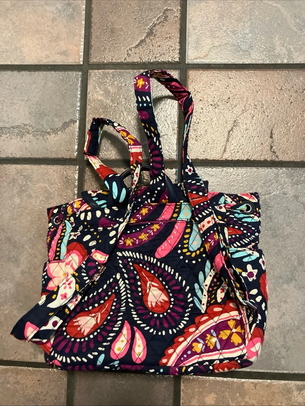 Vera Bradley quilted shoulder